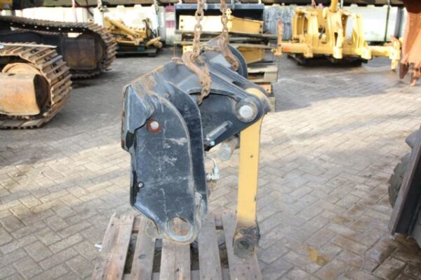 CATERPILLAR Quick Coupler for wheel-loader - Image 3
