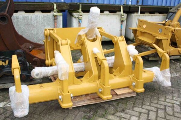 CATERPILLAR Ripper for CAT 140H