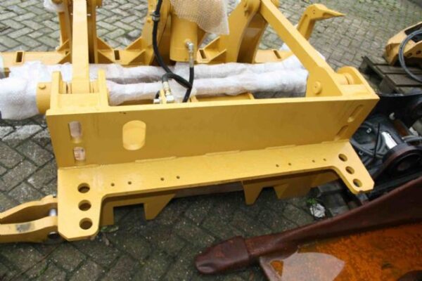 CATERPILLAR Ripper for CAT 140H - Image 6