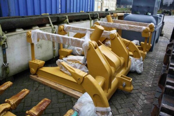 CATERPILLAR D6R DOZER RIPPER