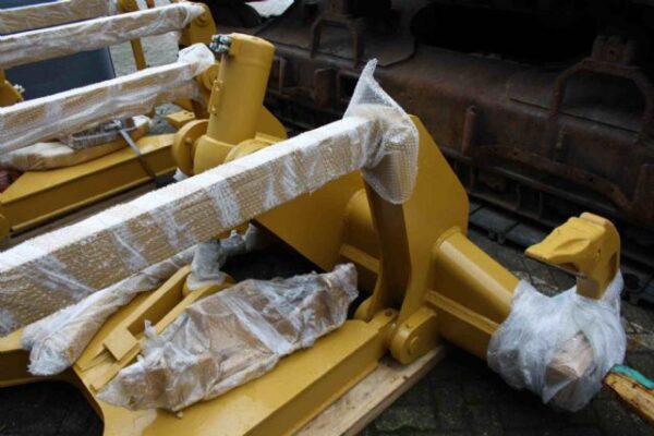 CATERPILLAR D6R DOZER RIPPER - Image 3