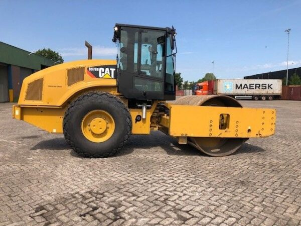 CATERPILLAR CS78B