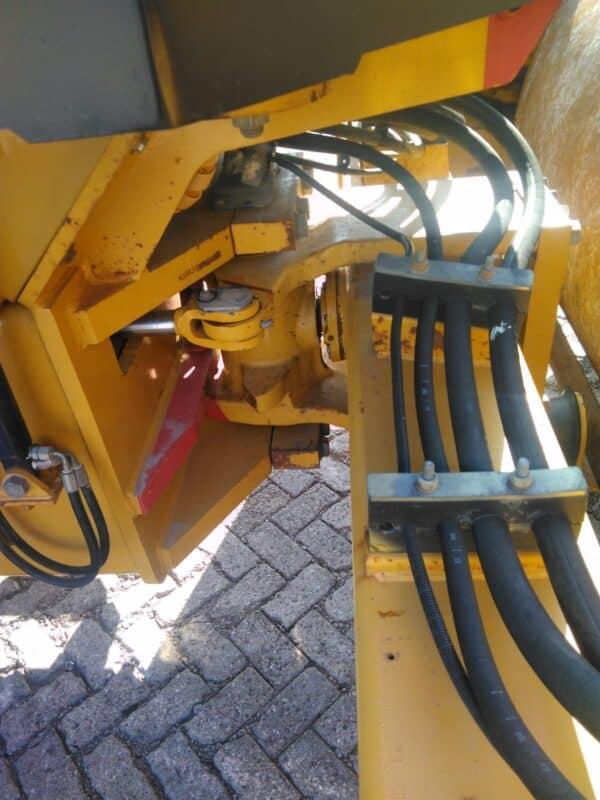 CATERPILLAR CS76 XT - Image 9