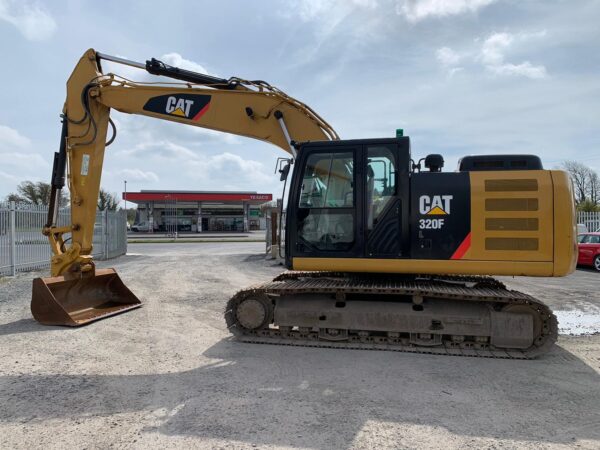 CATERPILLAR 320EL
