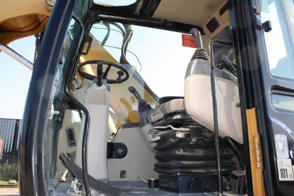 CATERPILLAR M313C - Image 9