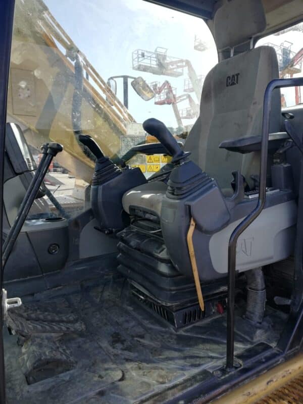 CATERPILLAR 323DL - Image 12
