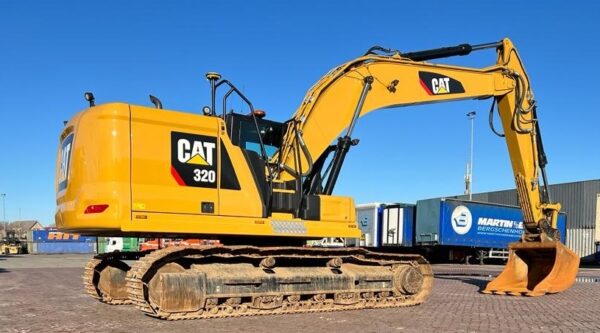 CATERPILLAR 320NG
